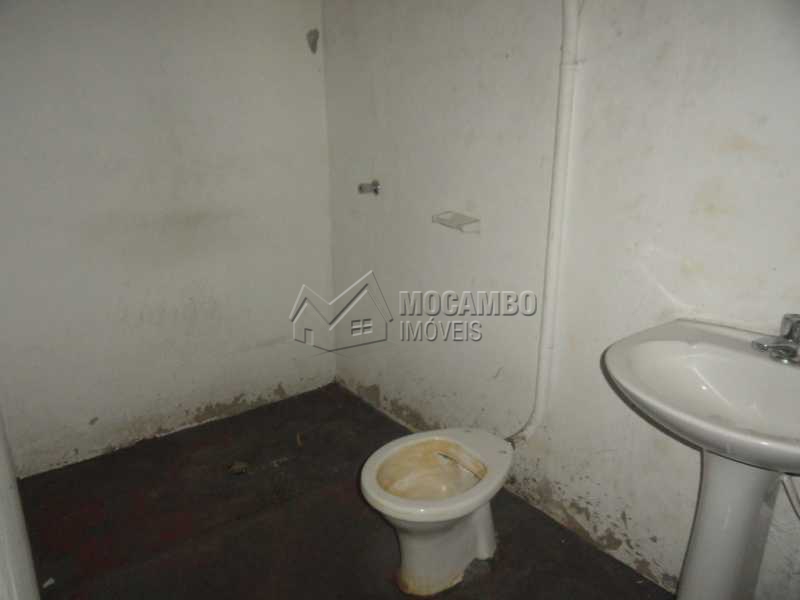 Conheça Banheiro do imóvel - Galpão 251m² para alugar Itatiba,SP - R$ 2.500 - FCGA00073 - 7 Banheiro - Galpão 251m² para alugar Itatiba,SP - R$ 2.500 - FCGA00073 - 7