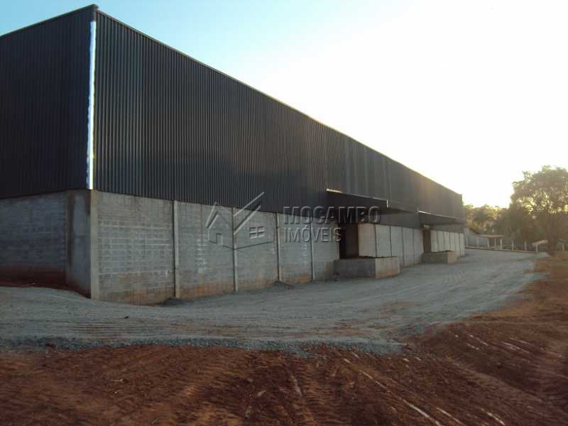 Conheça lateral galpao do imóvel - Galpão 3000m² à venda Itatiba,SP - R$ 7.900.000 - FCGA00076 - 6 lateral galpao - Galpão 3000m² à venda Itatiba,SP - R$ 7.900.000 - FCGA00076 - 6