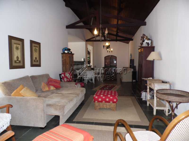Conheça sala de estar 3 ambientes do imóvel - Casa em Condomínio 3 quartos à venda Itatiba,SP - R$ 850.000 - FCCN30161 - 17 sala de estar 3 ambientes - Casa em Condomínio 3 quartos à venda Itatiba,SP - R$ 850.000 - FCCN30161 - 17