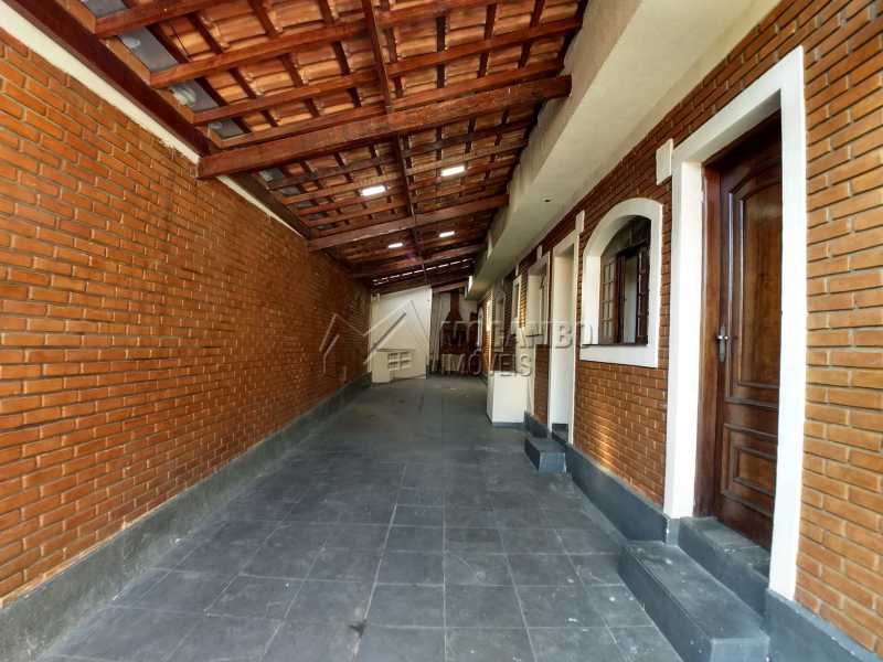 Conheça Área Externa do imóvel - Casa Para Alugar - Itatiba - SP - Jardim México - FCCA20567 - 3 Área Externa - Casa Para Alugar - Itatiba - SP - Jardim México - FCCA20567 - 3