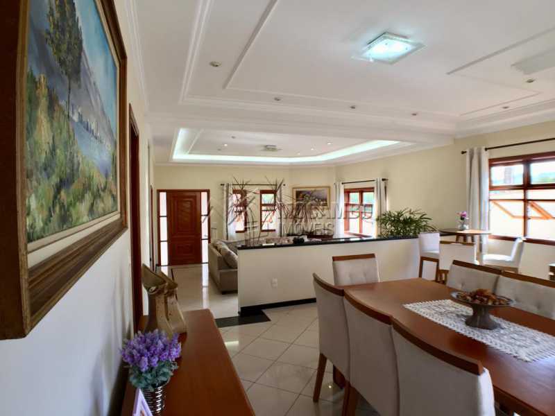 Conheça Sala de jantar do imóvel - Casa 4 quartos à venda Itatiba,SP - R$ 650.000 - FCCA40117 - 6 Sala de jantar - Casa 4 quartos à venda Itatiba,SP - R$ 650.000 - FCCA40117 - 6