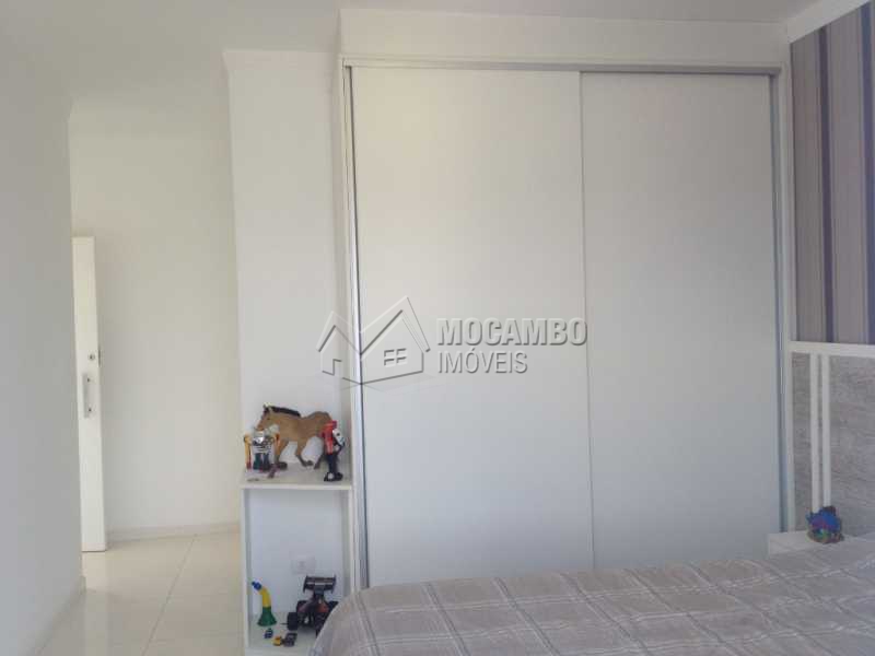 Conheça Suíte com A/C do imóvel - Casa À Venda no Condomínio Itatiba Country Club - Residencial Fazenda Serrinha - Itatiba - SP - FCCN40064 - 23 Suíte com A/C - Casa À Venda no Condomínio Itatiba Country Club - Residencial Fazenda Serrinha - Itatiba - SP - FCCN40064 - 23