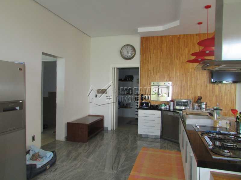 Conheça Cozinha americana do imóvel - Casa À Venda no Condomínio Ville Chamonix - Jardim Nossa Senhora das Graças - Itatiba - SP - FCCN40065 - 16 Cozinha americana - Casa À Venda no Condomínio Ville Chamonix - Jardim Nossa Senhora das Graças - Itatiba - SP - FCCN40065 - 16