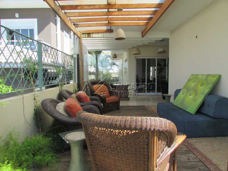 Conheça Deck do imóvel - Casa À Venda no Condomínio Ville de France - Jardim Nossa Senhora das Graças - Itatiba - SP - FCCN30195 - 1 Deck - Casa À Venda no Condomínio Ville de France - Jardim Nossa Senhora das Graças - Itatiba - SP - FCCN30195 - 1