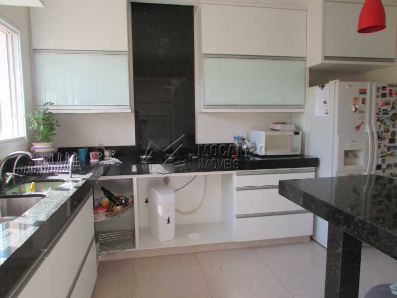 Conheça Cozinha do imóvel - Casa À Venda no Condomínio Ville de France - Jardim Nossa Senhora das Graças - Itatiba - SP - FCCN30195 - 12 Cozinha - Casa À Venda no Condomínio Ville de France - Jardim Nossa Senhora das Graças - Itatiba - SP - FCCN30195 - 12