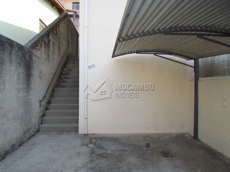 Conheça Garagem do imóvel - Casa 2 Quartos Para Alugar Itatiba,SP - R$ 1.000 - FCCA20660 - 4 Garagem - Casa 2 Quartos Para Alugar Itatiba,SP - R$ 1.000 - FCCA20660 - 4