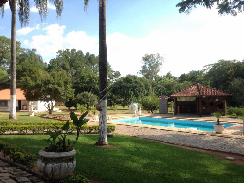 Conheça Área de Lazer/Churrasqueira do imóvel - Sítio 24000m² à venda Itatiba,SP - R$ 1.400.000 - FCSI60001 - 3 Área de Lazer/Churrasqueira - Sítio 24000m² à venda Itatiba,SP - R$ 1.400.000 - FCSI60001 - 3
