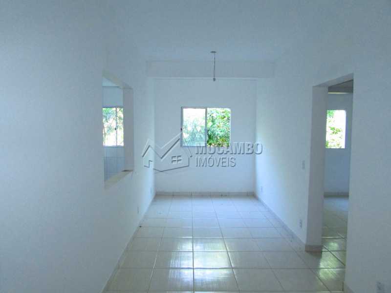 Conheça Sala do imóvel - Apartamento Para Venda ou Aluguel no Condomínio Residencial Bosque das Azaléias - Núcleo Residencial Pedro Fumachi - Itatiba - SP - FCAP20443 - 1 Sala - Apartamento Para Venda ou Aluguel no Condomínio Residencial Bosque das Azaléias - Núcleo Residencial Pedro Fumachi - Itatiba - SP - FCAP20443 - 1