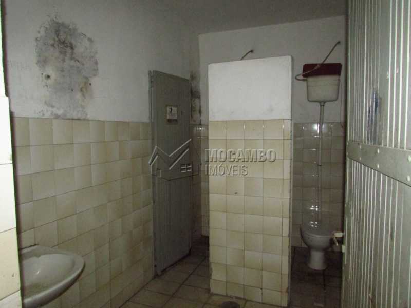 Conheça WC Social Galpão 02 do imóvel - Galpão Para Alugar - Itatiba - SP - Jardim da Luz - FCGA00107 - 23 WC Social Galpão 02 - Galpão Para Alugar - Itatiba - SP - Jardim da Luz - FCGA00107 - 23