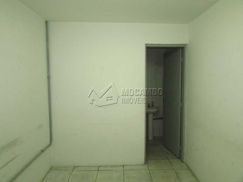Conheça Escritorio 02 do imóvel - Galpão Para Alugar - Itatiba - SP - Jardim da Luz - FCGA00107 - 13 Escritorio 02 - Galpão Para Alugar - Itatiba - SP - Jardim da Luz - FCGA00107 - 13