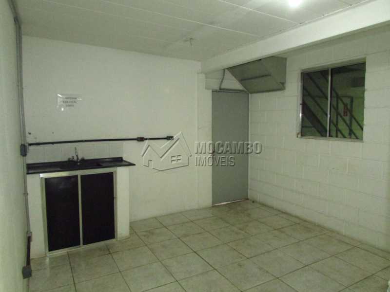 Conheça Cozinha do imóvel - Galpão Para Alugar - Itatiba - SP - Jardim da Luz - FCGA00107 - 21 Cozinha - Galpão Para Alugar - Itatiba - SP - Jardim da Luz - FCGA00107 - 21