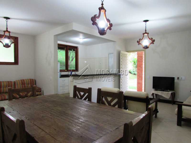 Conheça Sala do imóvel - Sítio 25000m² à venda Itatiba,SP - R$ 1.100.000 - FCSI30001 - 22 Sala - Sítio 25000m² à venda Itatiba,SP - R$ 1.100.000 - FCSI30001 - 22