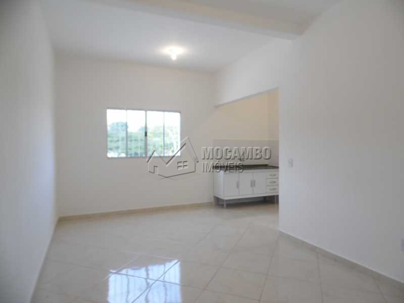 Conheça sala e cozinha do imóvel - Casa 2 quartos para alugar Itatiba,SP - R$ 900 - FCCA20738 - 5 sala e cozinha - Casa 2 quartos para alugar Itatiba,SP - R$ 900 - FCCA20738 - 5