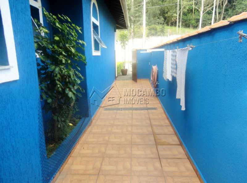 Conheça Lateral do imóvel - Casa em Condominio À Venda - Itatiba - SP - Residencial Fazenda Serrinha - FCCN30237 - 11 Lateral - Casa em Condominio À Venda - Itatiba - SP - Residencial Fazenda Serrinha - FCCN30237 - 11