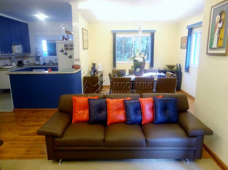 Conheça Sala de Tv do imóvel - Casa em Condominio À Venda - Itatiba - SP - Residencial Fazenda Serrinha - FCCN30237 - 15 Sala de Tv - Casa em Condominio À Venda - Itatiba - SP - Residencial Fazenda Serrinha - FCCN30237 - 15
