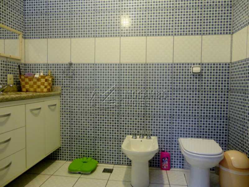 Conheça Banheiro suíte do imóvel - Casa em Condominio À Venda - Itatiba - SP - Residencial Fazenda Serrinha - FCCN30237 - 28 Banheiro suíte - Casa em Condominio À Venda - Itatiba - SP - Residencial Fazenda Serrinha - FCCN30237 - 28