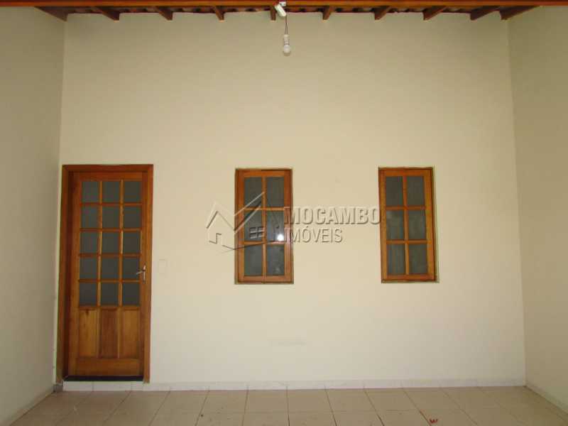 Conheça Garagem do imóvel - Casa 3 Quartos Para Alugar Itatiba,SP - R$ 1.300 - FCCA30892 - 4 Garagem - Casa 3 Quartos Para Alugar Itatiba,SP - R$ 1.300 - FCCA30892 - 4