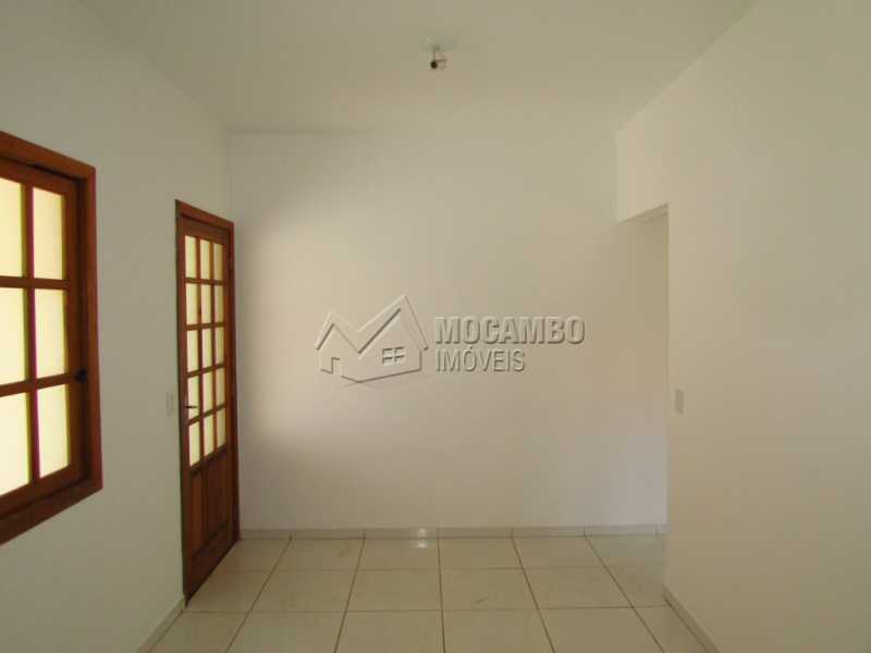 Conheça Sala do imóvel - Casa 3 Quartos Para Alugar Itatiba,SP - R$ 1.300 - FCCA30892 - 6 Sala - Casa 3 Quartos Para Alugar Itatiba,SP - R$ 1.300 - FCCA30892 - 6