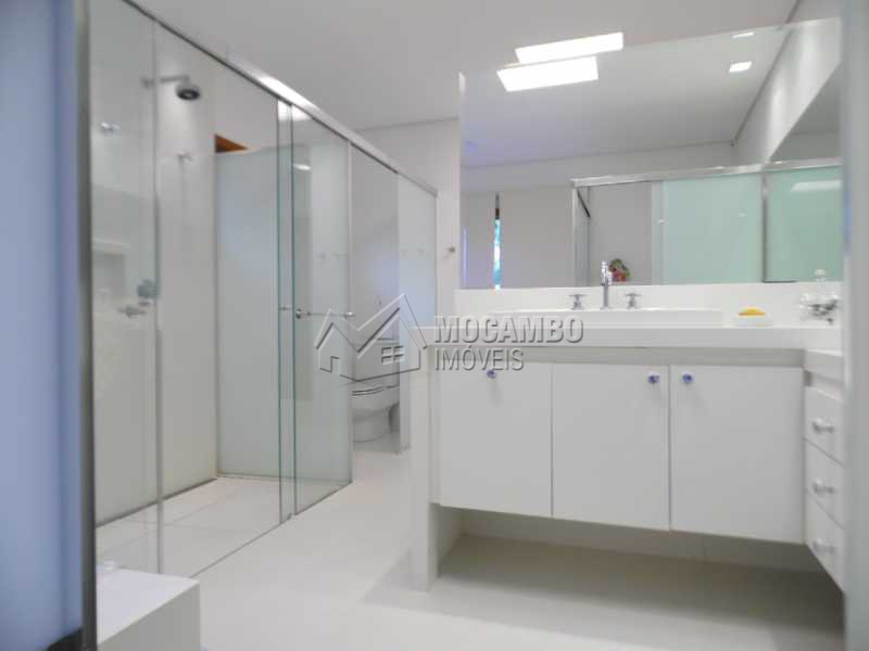 Conheça w.c. suite do imóvel - Casa Para Venda ou Aluguel no Condomínio Itaembú - Sítio da Moenda - Itatiba - SP - FCCN30239 - 14 w.c. suite - Casa Para Venda ou Aluguel no Condomínio Itaembú - Sítio da Moenda - Itatiba - SP - FCCN30239 - 14