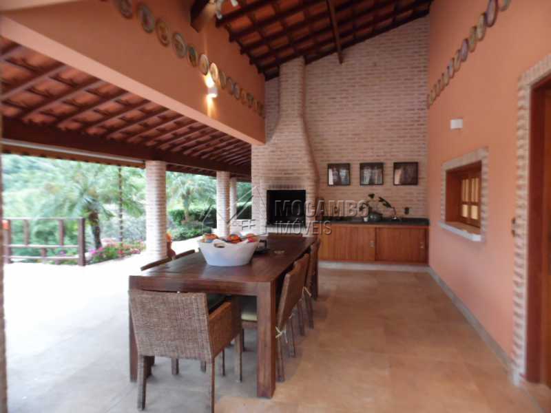 Conheça churrasqueira do imóvel - Casa Para Venda ou Aluguel no Condomínio Itaembú - Sítio da Moenda - Itatiba - SP - FCCN30239 - 18 churrasqueira - Casa Para Venda ou Aluguel no Condomínio Itaembú - Sítio da Moenda - Itatiba - SP - FCCN30239 - 18