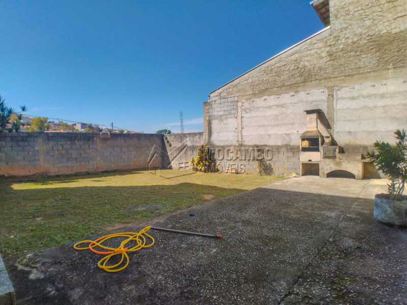 Conheça Quintal do imóvel - Casa 3 quartos à venda Itatiba,SP - R$ 380.000 - FCCA30907 - 23 Quintal - Casa 3 quartos à venda Itatiba,SP - R$ 380.000 - FCCA30907 - 23