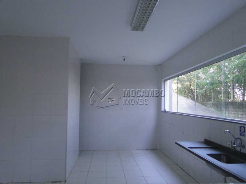 Conheça Refeitório do imóvel - Galpão 2436m² para alugar Itatiba,SP - R$ 30.000 - FCGA00118 - 16 Refeitório - Galpão 2436m² para alugar Itatiba,SP - R$ 30.000 - FCGA00118 - 16