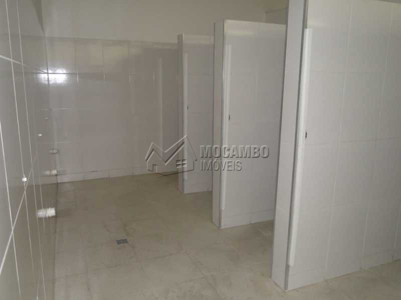 Conheça Vestiários do imóvel - Galpão 2436m² para alugar Itatiba,SP - R$ 30.000 - FCGA00118 - 22 Vestiários - Galpão 2436m² para alugar Itatiba,SP - R$ 30.000 - FCGA00118 - 22
