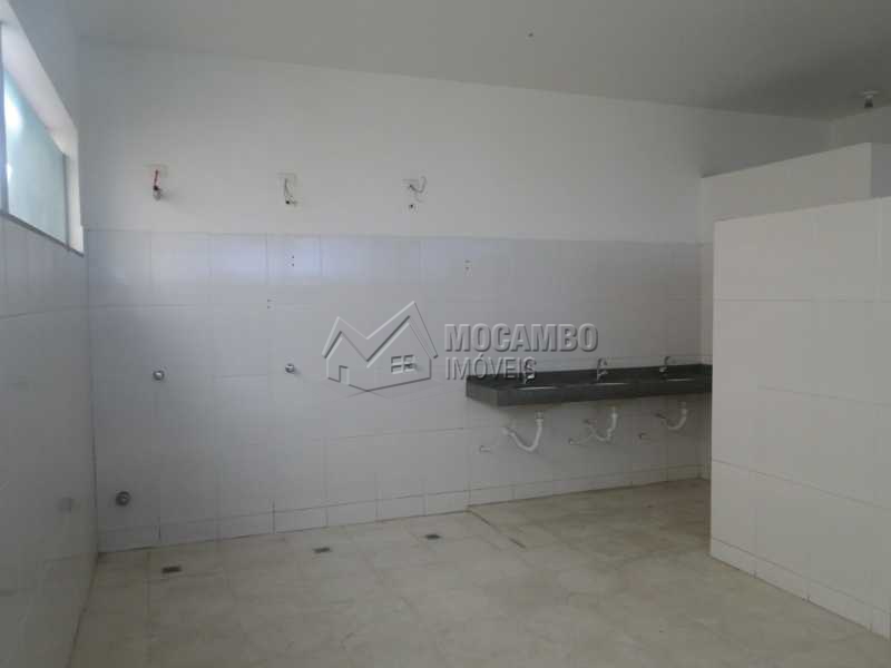 Conheça Vestiários do imóvel - Galpão 2436m² para alugar Itatiba,SP - R$ 30.000 - FCGA00118 - 24 Vestiários - Galpão 2436m² para alugar Itatiba,SP - R$ 30.000 - FCGA00118 - 24