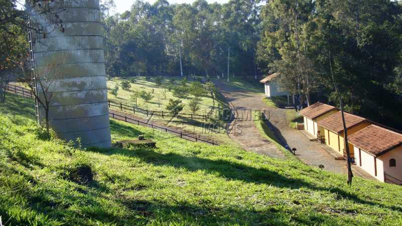 Conheça Sitio em Itatiba do imóvel - Sítio 48000m² à venda Itatiba,SP - R$ 3.700.000 - FCSI150001 - 16 Sitio em Itatiba - Sítio 48000m² à venda Itatiba,SP - R$ 3.700.000 - FCSI150001 - 16