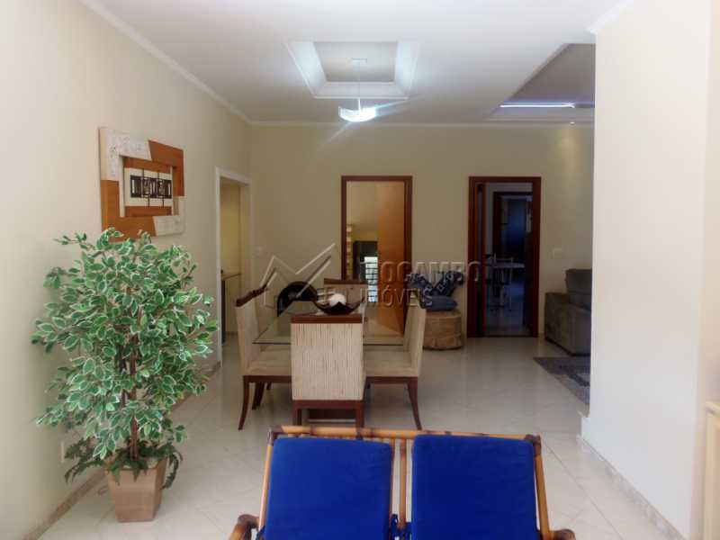 Conheça Sala do imóvel - Casa À Venda no Condomínio Ville Chamonix - Jardim Nossa Senhora das Graças - Itatiba - SP - FCCN30267 - 5 Sala - Casa À Venda no Condomínio Ville Chamonix - Jardim Nossa Senhora das Graças - Itatiba - SP - FCCN30267 - 5