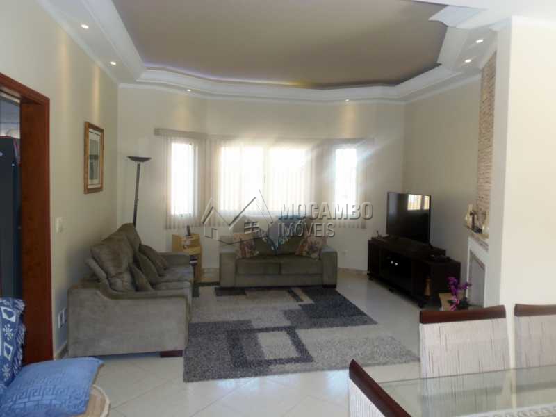 Conheça Sala de Tv do imóvel - Casa À Venda no Condomínio Ville Chamonix - Jardim Nossa Senhora das Graças - Itatiba - SP - FCCN30267 - 7 Sala de Tv - Casa À Venda no Condomínio Ville Chamonix - Jardim Nossa Senhora das Graças - Itatiba - SP - FCCN30267 - 7