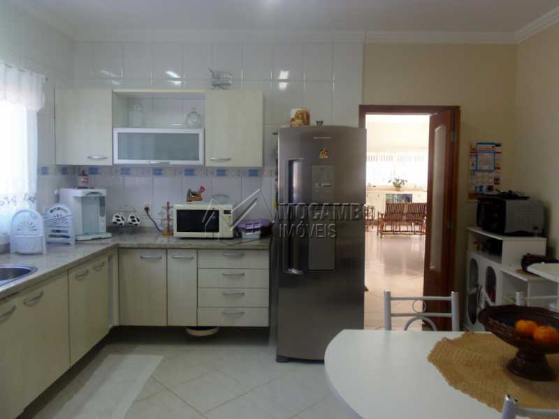 Conheça Cozinha Planejada do imóvel - Casa À Venda no Condomínio Ville Chamonix - Jardim Nossa Senhora das Graças - Itatiba - SP - FCCN30267 - 10 Cozinha Planejada - Casa À Venda no Condomínio Ville Chamonix - Jardim Nossa Senhora das Graças - Itatiba - SP - FCCN30267 - 10