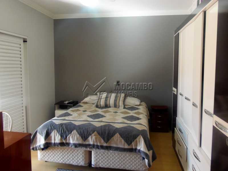 Conheça Suíte do imóvel - Casa À Venda no Condomínio Ville Chamonix - Jardim Nossa Senhora das Graças - Itatiba - SP - FCCN30267 - 13 Suíte - Casa À Venda no Condomínio Ville Chamonix - Jardim Nossa Senhora das Graças - Itatiba - SP - FCCN30267 - 13