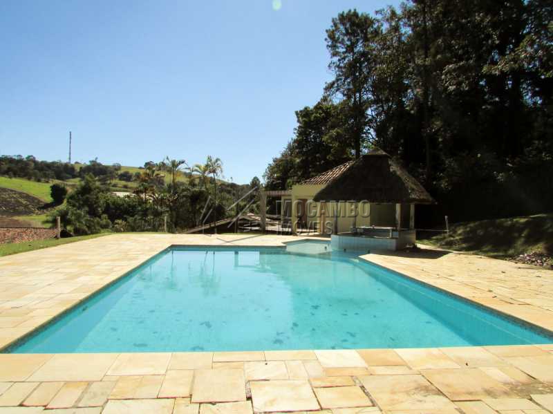 Conheça Piscina do imóvel - Chácara 4869m² à venda Itatiba,SP - R$ 2.200.000 - FCCH20047 - 17 Piscina - Chácara 4869m² à venda Itatiba,SP - R$ 2.200.000 - FCCH20047 - 17