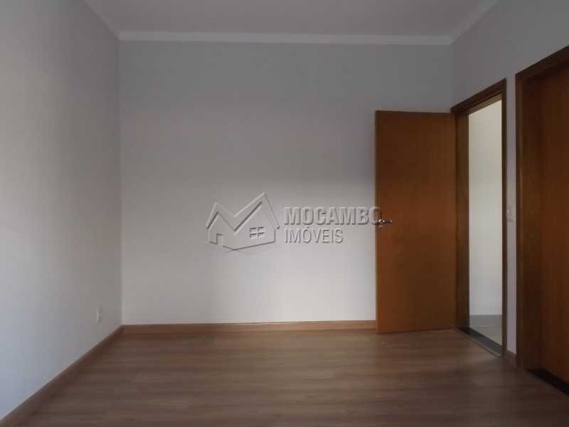 Conheça Suíte Americana do imóvel - Casa em Condominio À Venda - Itatiba - SP - Residencial Fazenda Serrinha - FCCN30271 - 7 Suíte Americana - Casa em Condominio À Venda - Itatiba - SP - Residencial Fazenda Serrinha - FCCN30271 - 7