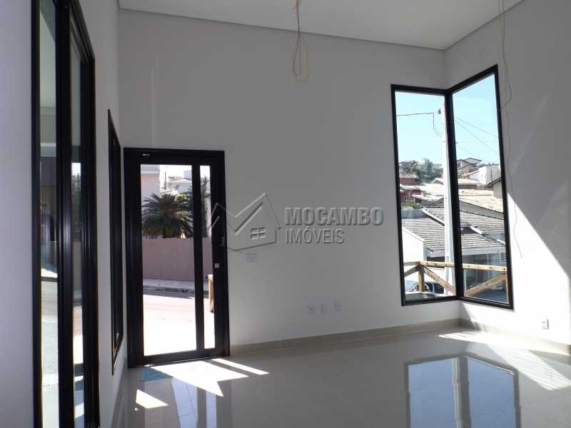 Conheça Sala do imóvel - Casa em Condominio À Venda - Itatiba - SP - Residencial Fazenda Serrinha - FCCN30271 - 5 Sala - Casa em Condominio À Venda - Itatiba - SP - Residencial Fazenda Serrinha - FCCN30271 - 5