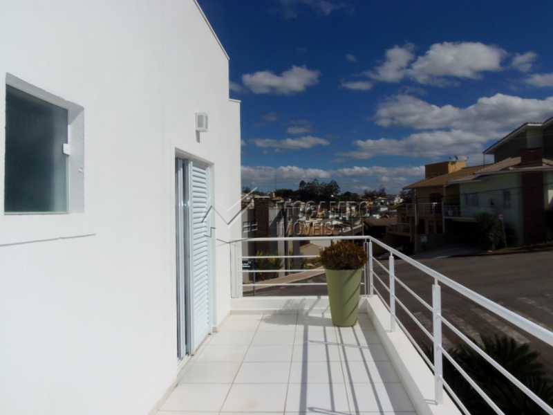 Conheça Sacada Suite do imóvel - Casa em Condominio À Venda - Itatiba - SP - Residencial Fazenda Serrinha - FCCN30276 - 11 Sacada Suite - Casa em Condominio À Venda - Itatiba - SP - Residencial Fazenda Serrinha - FCCN30276 - 11