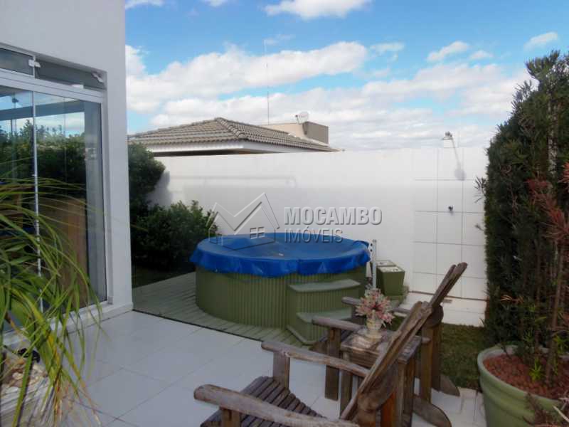 Conheça Jacuzzi do imóvel - Casa em Condominio À Venda - Itatiba - SP - Residencial Fazenda Serrinha - FCCN30276 - 28 Jacuzzi - Casa em Condominio À Venda - Itatiba - SP - Residencial Fazenda Serrinha - FCCN30276 - 28