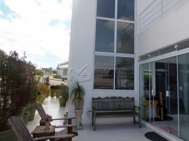 Conheça Fundos do imóvel - Casa em Condominio À Venda - Itatiba - SP - Residencial Fazenda Serrinha - FCCN30276 - 29 Fundos - Casa em Condominio À Venda - Itatiba - SP - Residencial Fazenda Serrinha - FCCN30276 - 29