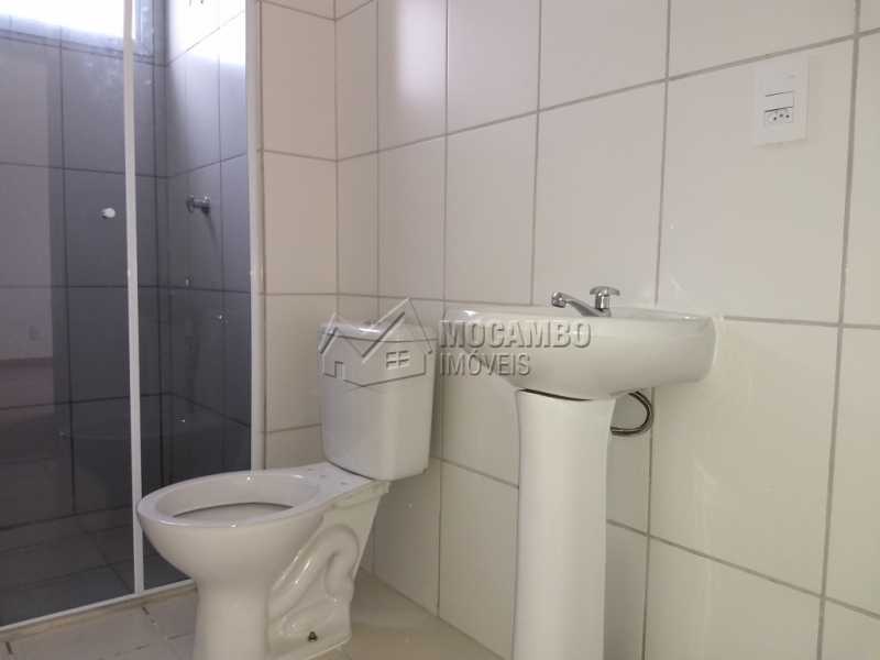 Conheça Banheiro Social do imóvel - Apartamento 2 quartos à venda Itatiba,SP - R$ 200.000 - FCAP20562 - 7 Banheiro Social - Apartamento 2 quartos à venda Itatiba,SP - R$ 200.000 - FCAP20562 - 7