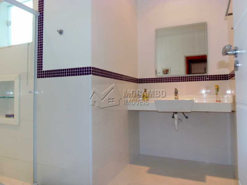 Conheça Banheiro Suíte do imóvel - Casa em Condominio À Venda - Itatiba - SP - Residencial Fazenda Serrinha - FCCN30282 - 23 Banheiro Suíte - Casa em Condominio À Venda - Itatiba - SP - Residencial Fazenda Serrinha - FCCN30282 - 23