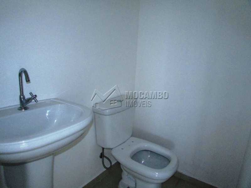 Conheça Banheiro 2 do imóvel - Sala Comercial em condomínio Para Alugar - Condomínio Edifício Office Center - Itatiba - SP - Centro - FCSL00135 - 15 Banheiro 2 - Sala Comercial em condomínio Para Alugar - Condomínio Edifício Office Center - Itatiba - SP - Centro - FCSL00135 - 15