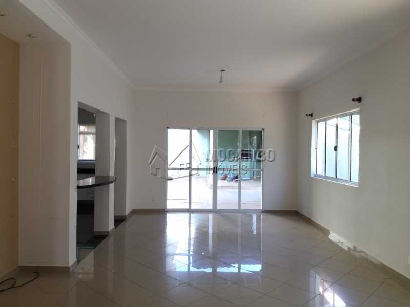 Conheça Sala do imóvel - Casa em Condominio Para Venda ou Aluguel - Itatiba - SP - Condomínio Itatiba Country Club - FCCN30287 - 3 Sala - Casa em Condominio Para Venda ou Aluguel - Itatiba - SP - Condomínio Itatiba Country Club - FCCN30287 - 3