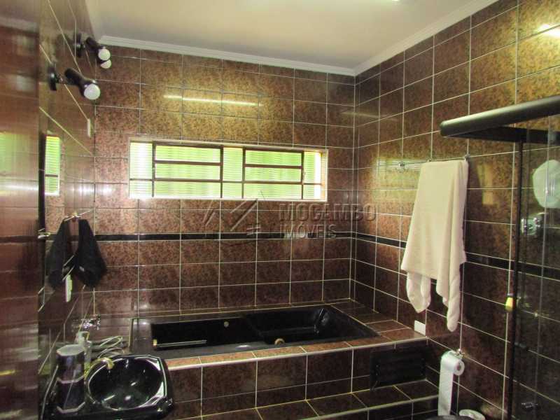 Conheça Suíte Master com hidromassagem do imóvel - Casa em Condomínio 5 quartos à venda Itatiba,SP - R$ 1.800.000 - FCCN50015 - 15 Suíte Master com hidromassagem - Casa em Condomínio 5 quartos à venda Itatiba,SP - R$ 1.800.000 - FCCN50015 - 15