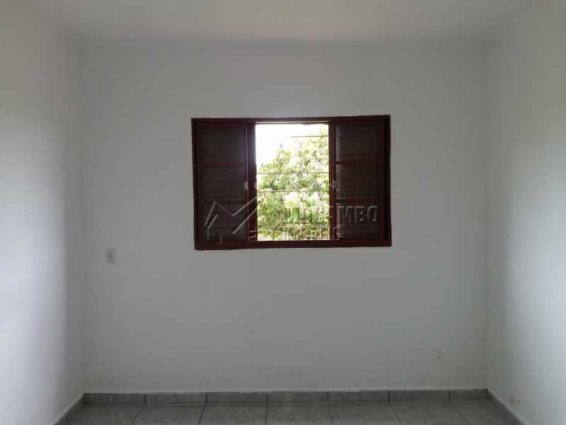 Conheça Quarto do imóvel - Casa 2 quartos para alugar Itatiba,SP - R$ 800 - FCCA20888 - 5 Quarto - Casa 2 quartos para alugar Itatiba,SP - R$ 800 - FCCA20888 - 5