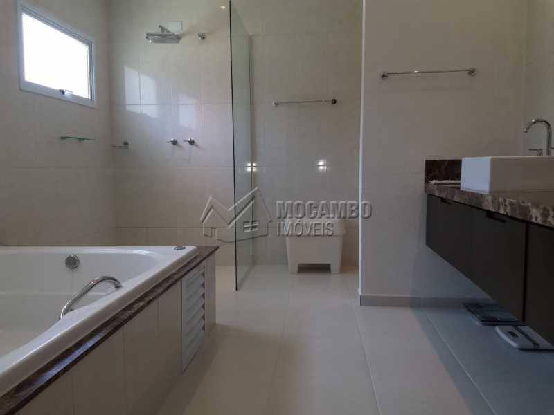 Conheça Banheiro suite master do imóvel - Casa em Condomínio 4 quartos à venda Itatiba,SP - R$ 1.650.000 - FCCN40099 - 8 Banheiro suite master - Casa em Condomínio 4 quartos à venda Itatiba,SP - R$ 1.650.000 - FCCN40099 - 8