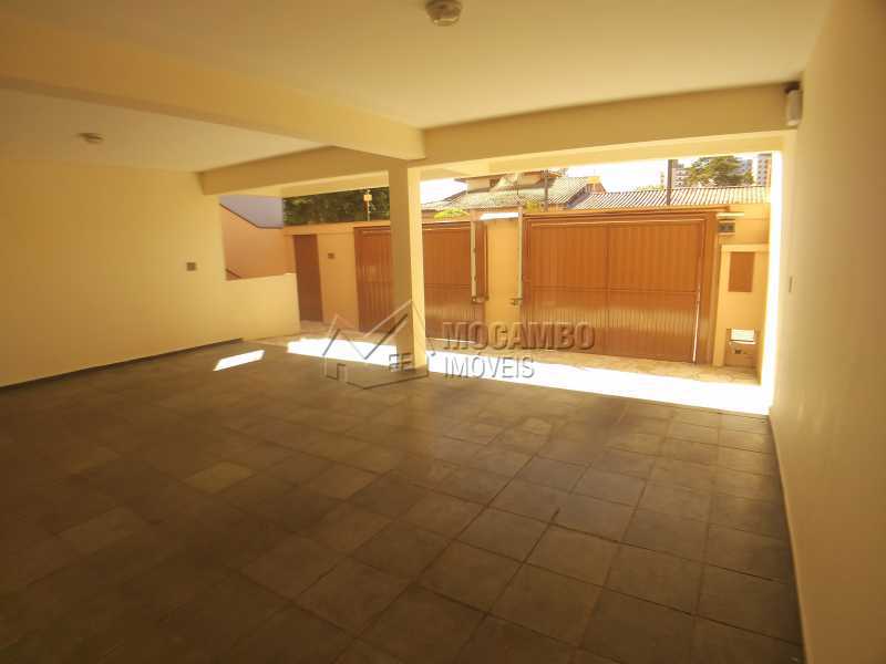 Conheça Garagem do imóvel - Casa 3 Quartos Para Alugar Itatiba,SP - R$ 1.800 - CC30329 - 4 Garagem - Casa 3 Quartos Para Alugar Itatiba,SP - R$ 1.800 - CC30329 - 4