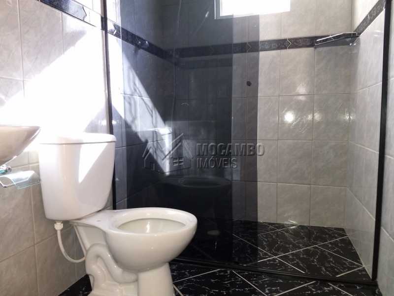 Conheça Banheiro Suíte do imóvel - Casa 3 quartos à venda Itatiba,SP - R$ 300.000 - FCCA31012 - 9 Banheiro Suíte - Casa 3 quartos à venda Itatiba,SP - R$ 300.000 - FCCA31012 - 9