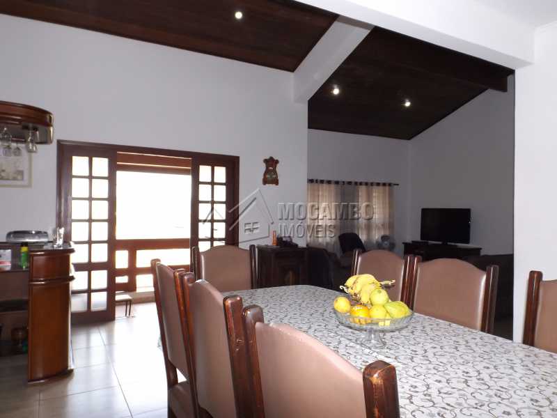 Conheça Sala do imóvel - Casa Itatiba, Jardim Salessi, SP À Venda, 4 Quartos, 250m² - FCCA40110 - 15 Sala - Casa Itatiba, Jardim Salessi, SP À Venda, 4 Quartos, 250m² - FCCA40110 - 15
