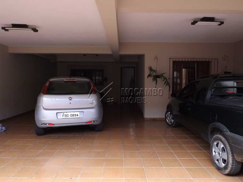 Conheça Garagem do imóvel - Casa Itatiba, Jardim Salessi, SP À Venda, 4 Quartos, 250m² - FCCA40110 - 19 Garagem - Casa Itatiba, Jardim Salessi, SP À Venda, 4 Quartos, 250m² - FCCA40110 - 19